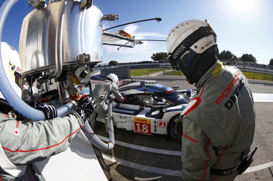  Porsche 919 Hybrid 2015 года  (фото 44 из 481)